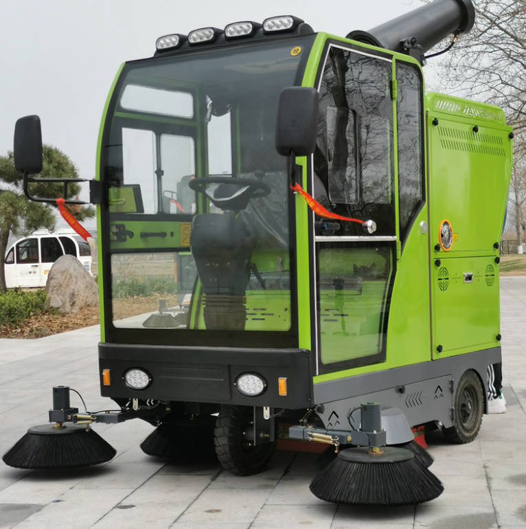 常德道路清洁广泛应用电动环卫清扫车